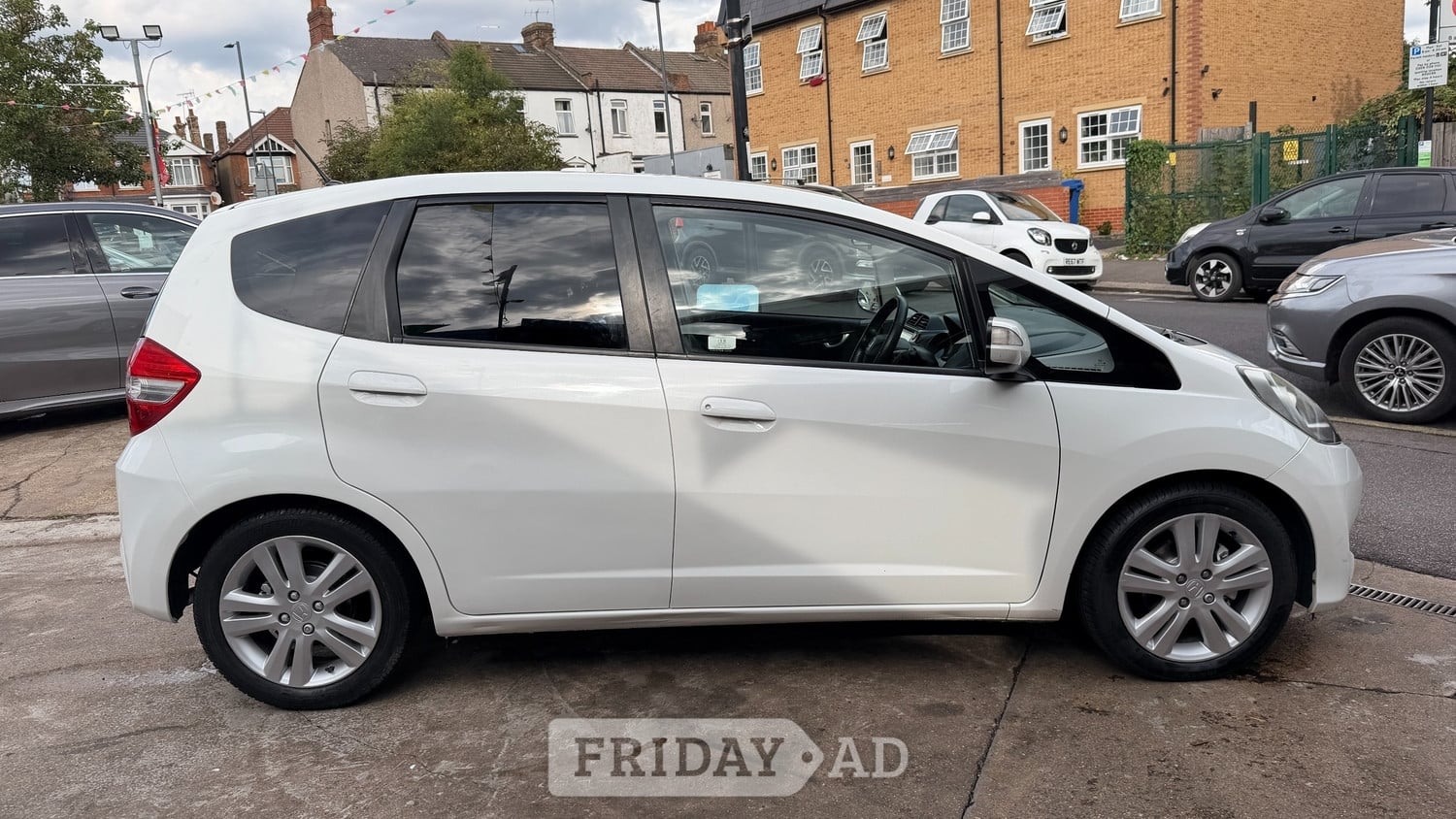 Honda Jazz 2013 - Cars