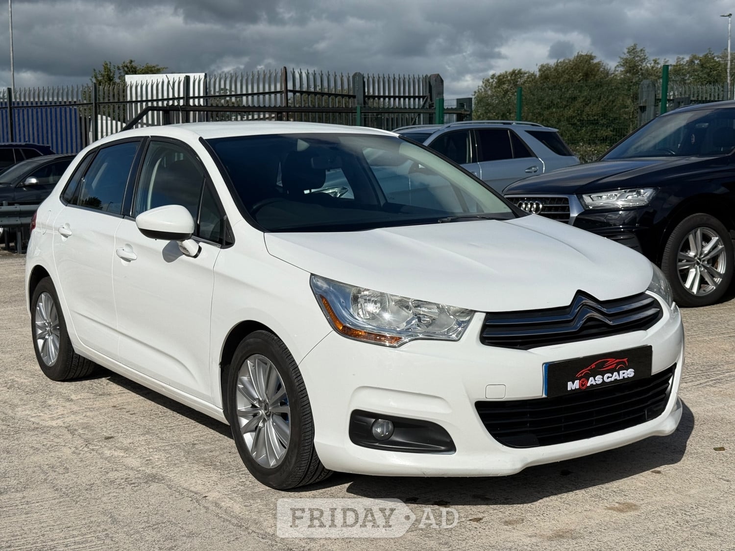 [ berth ]Citroen C4