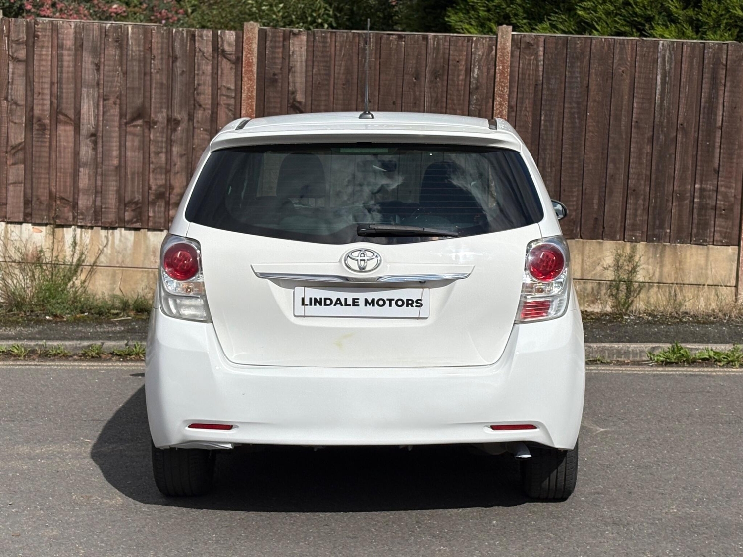 [ berth ]Toyota Verso