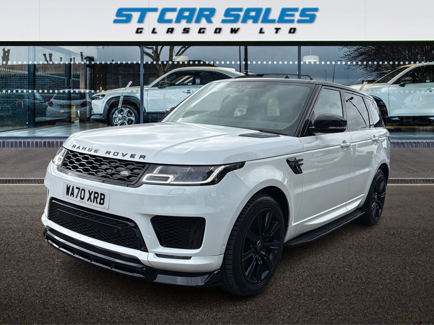 [ berth ]Land Rover Range Rover Sport