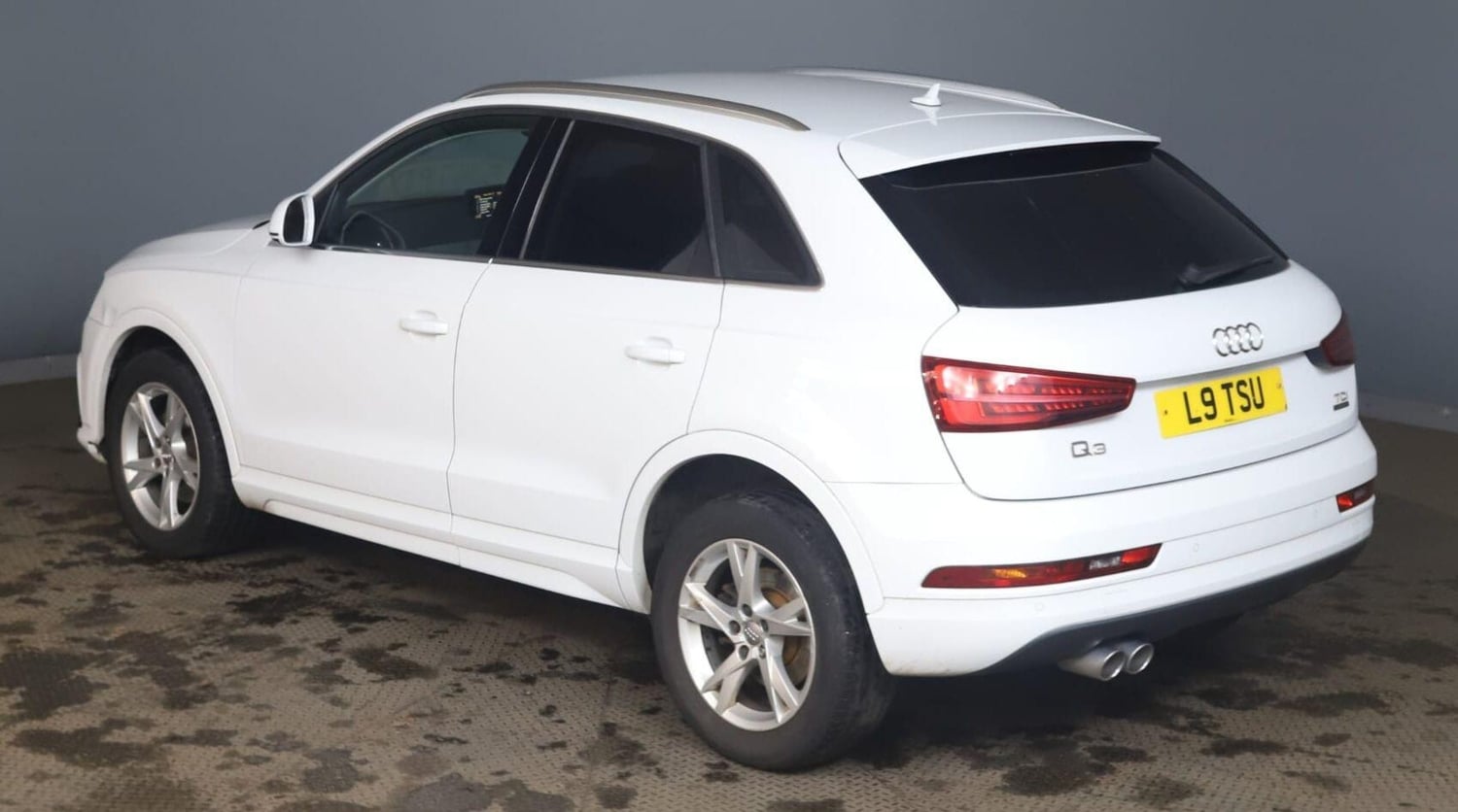 [ berth ]Audi Q3