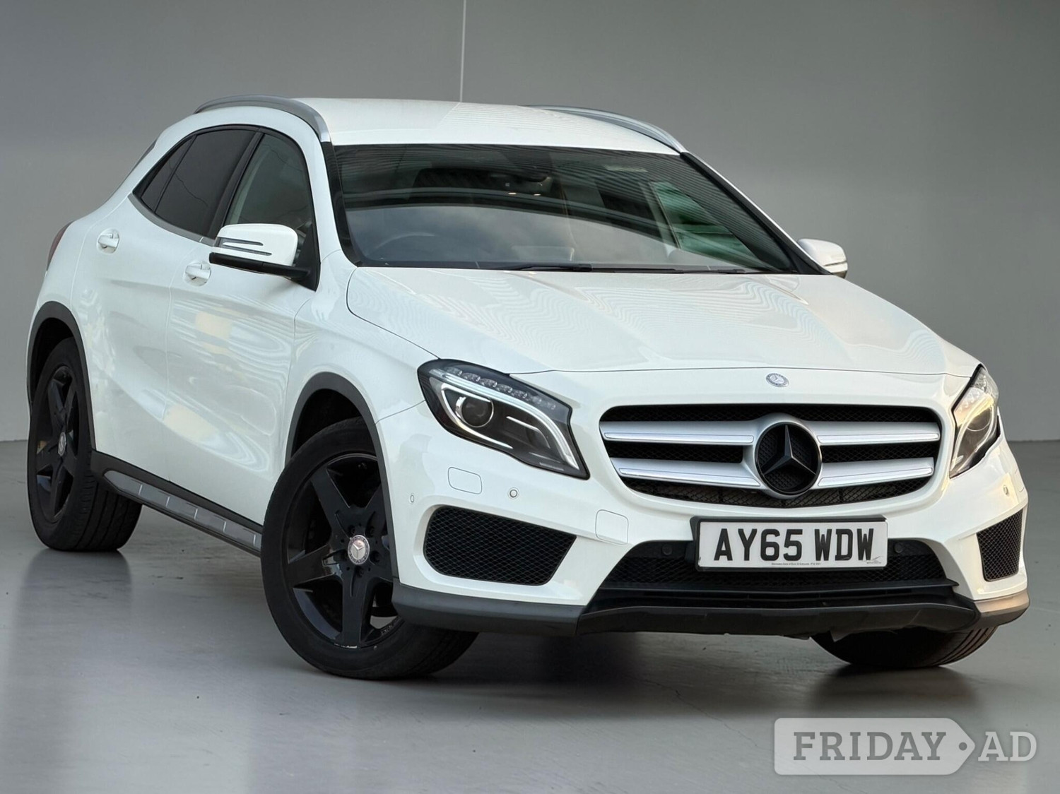 Mercedes-Benz GLA 2015 in Staines