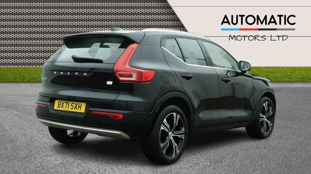 Volvo XC40 2021 - Cars