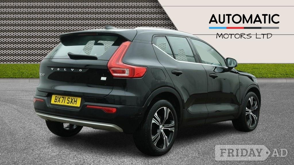 Volvo XC40 2021 - Cars