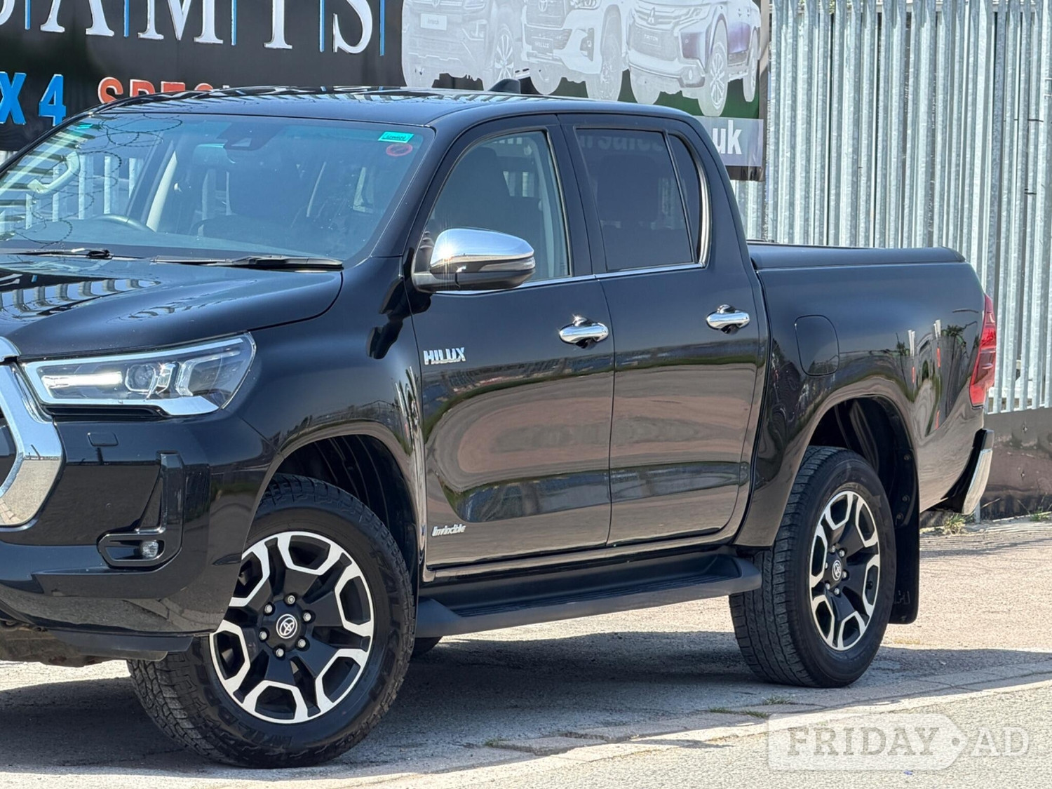 [ berth ]Toyota Hilux