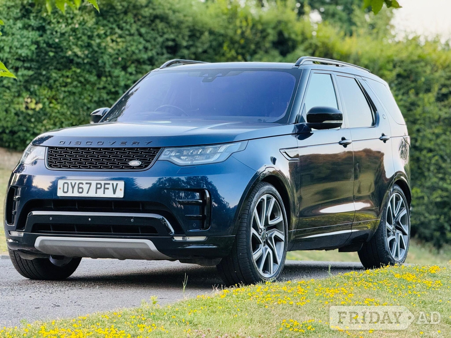Land Rover Discovery 2017 - Cars in Hemel Hempstead