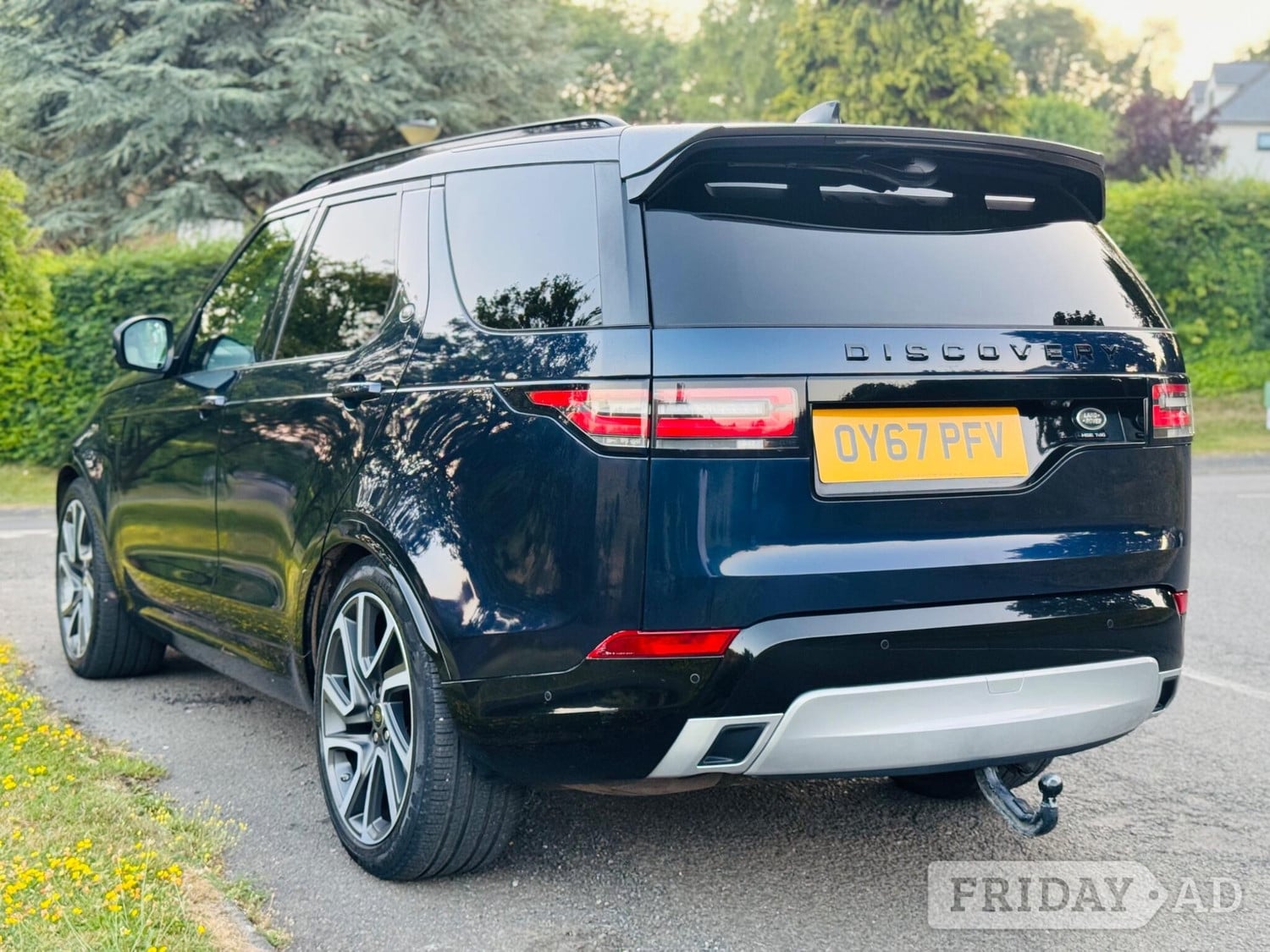Land Rover Discovery 2017 - Cars