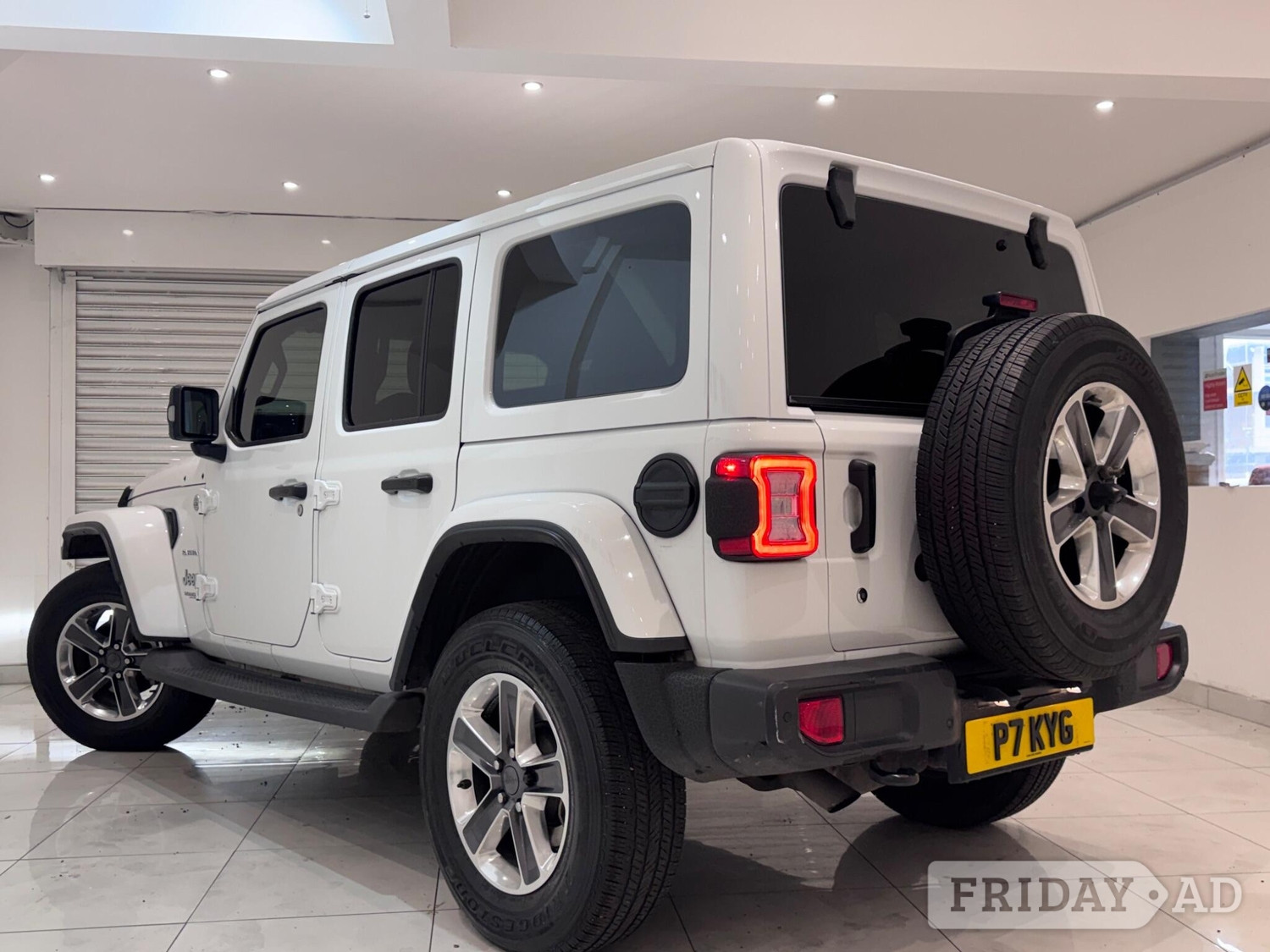 Jeep Wrangler 2018 - Cars in Hounslow