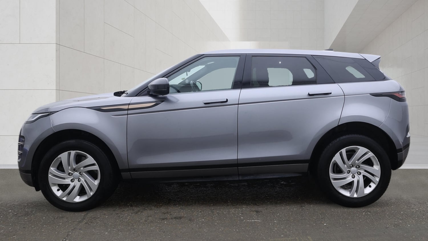 Land Rover Range Rover Evoque 2022 - Cars