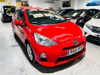 Toyota Aqua 2014