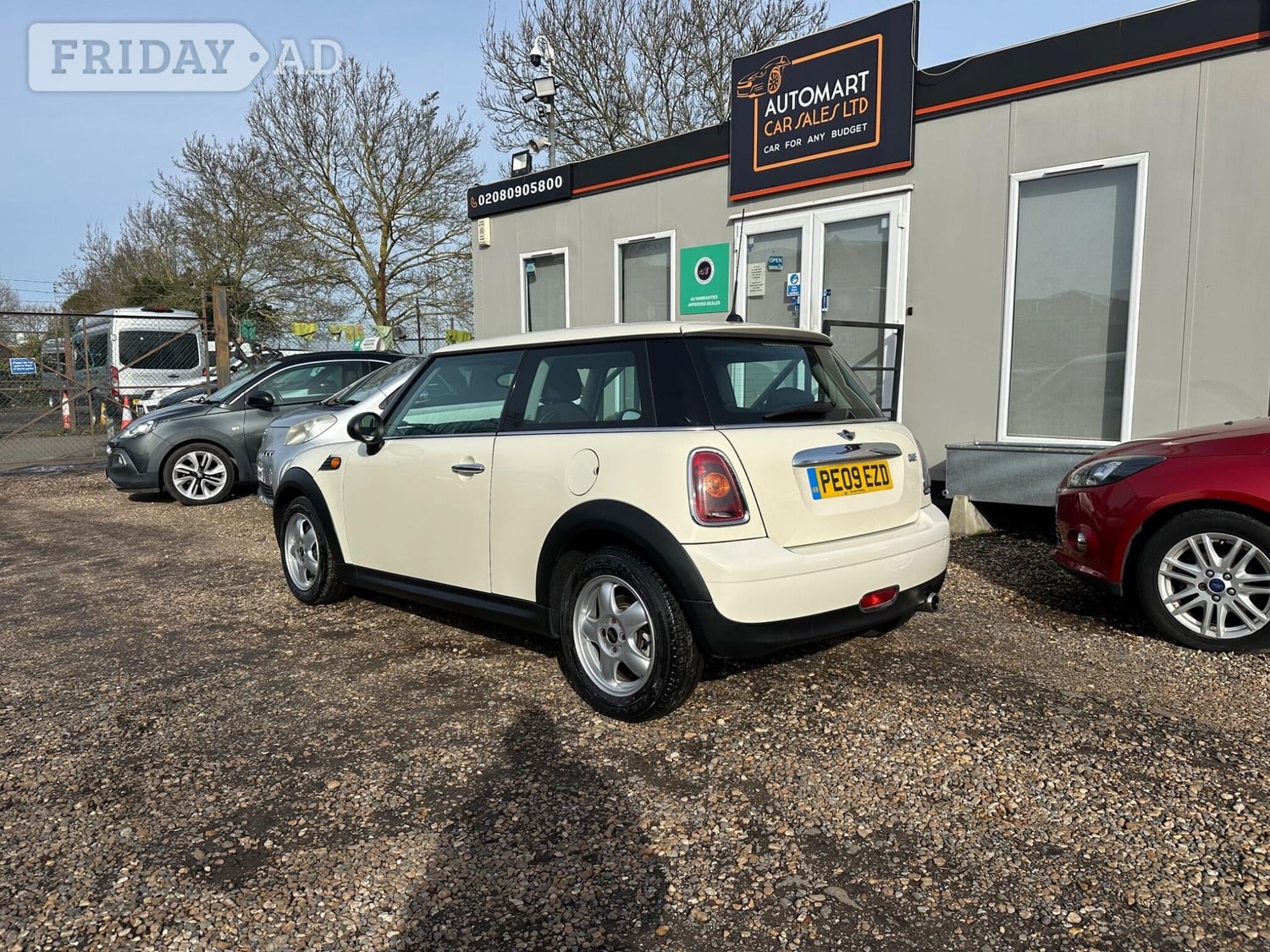 Mini Hatch 2009 - Cars in Sunbury-On-Thames
