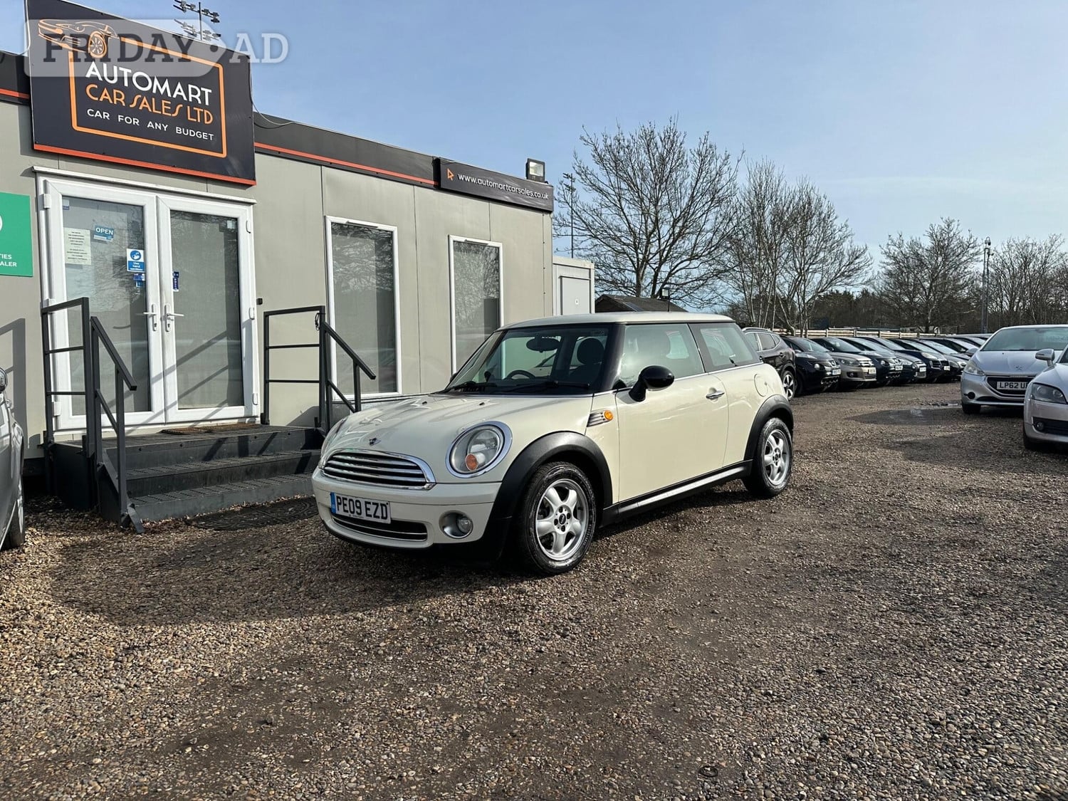 [ berth ]Mini Hatch