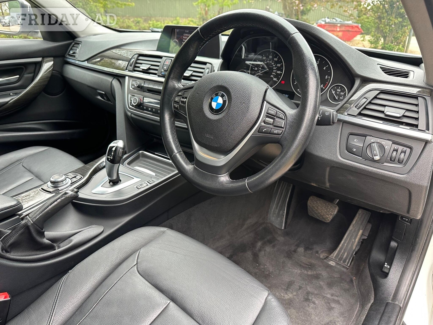[ berth ]BMW 3 Series