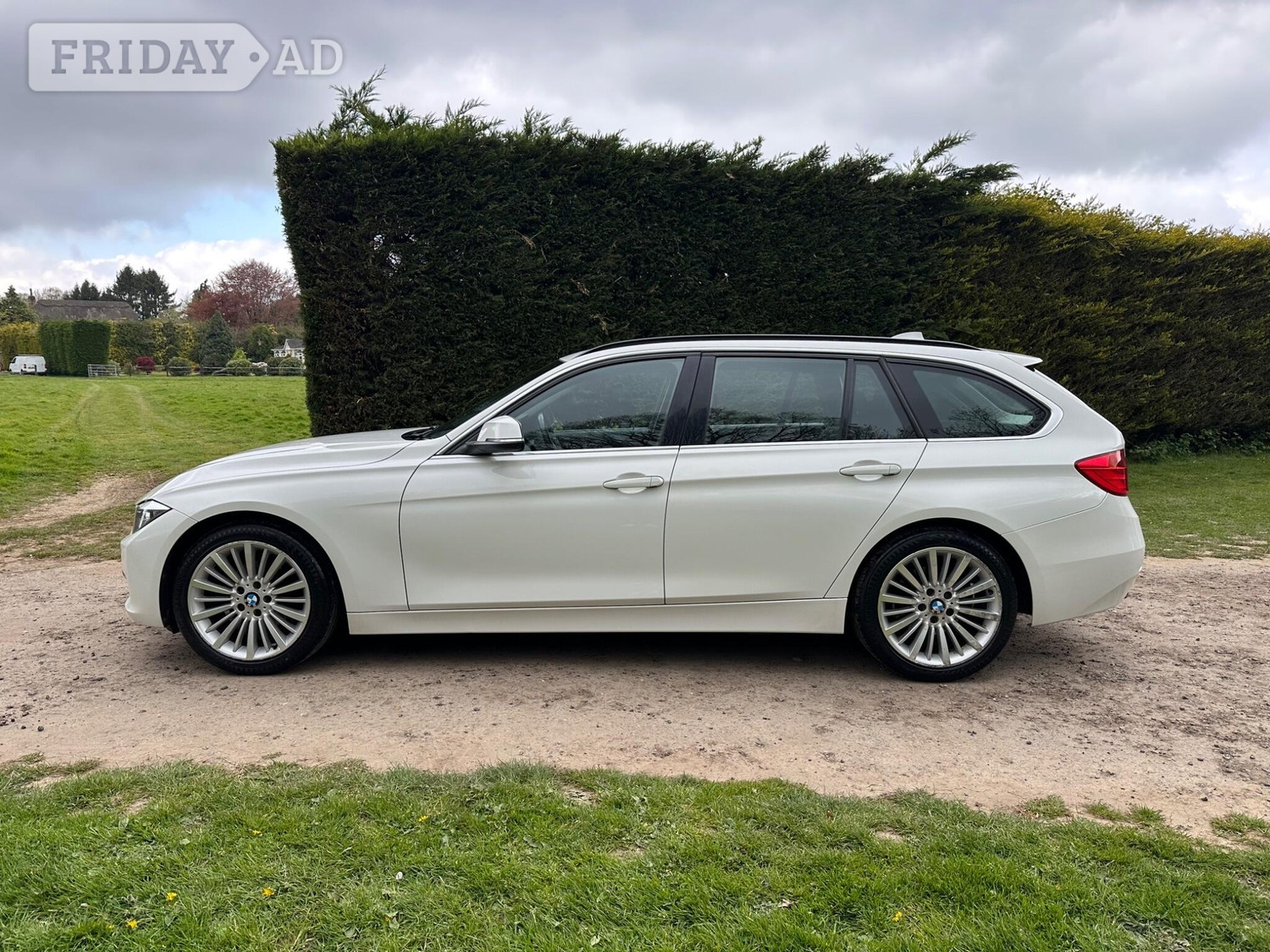BMW 3 Series 2013 - Cars in Westerham