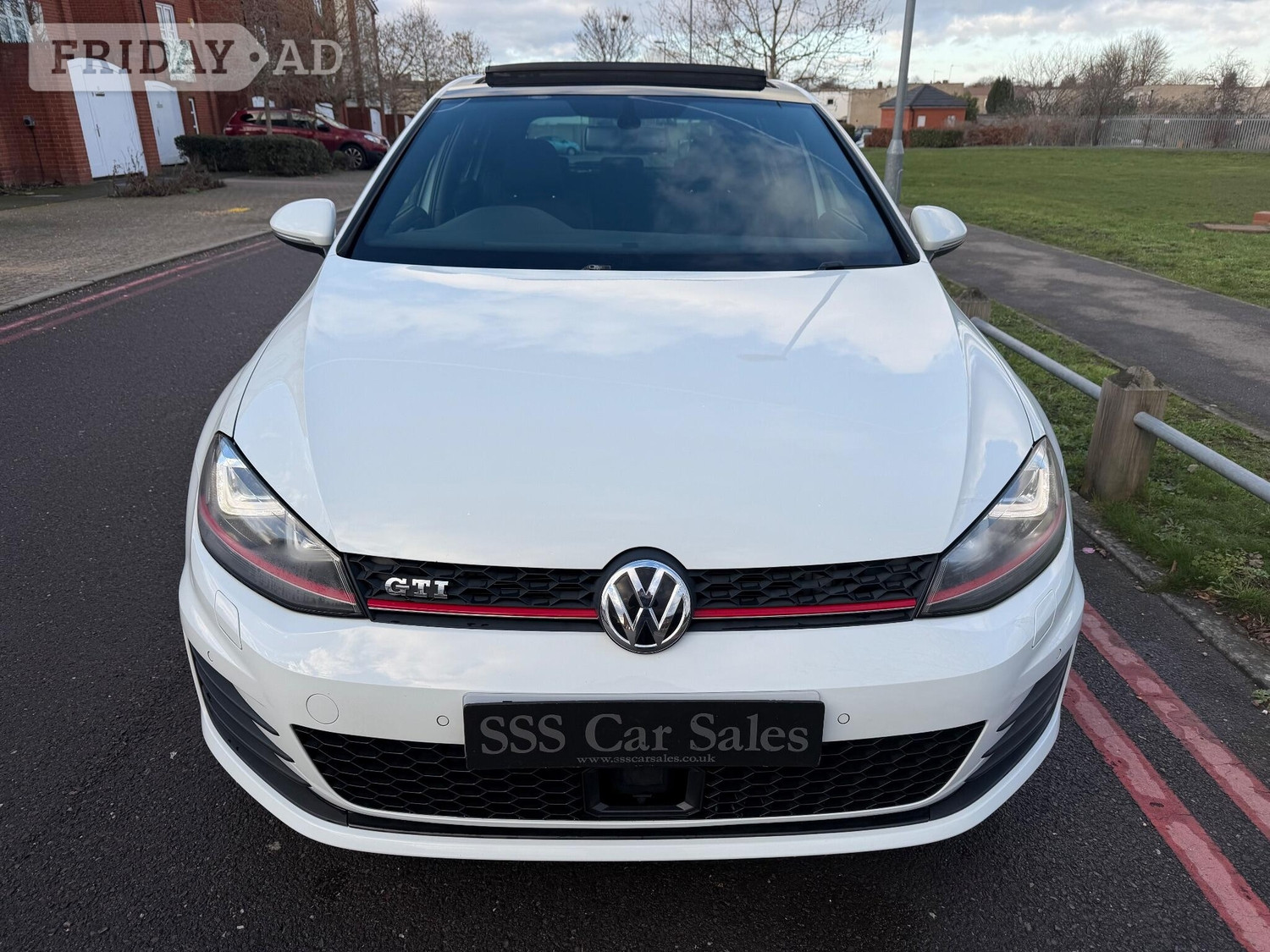 [ berth ]Volkswagen Golf