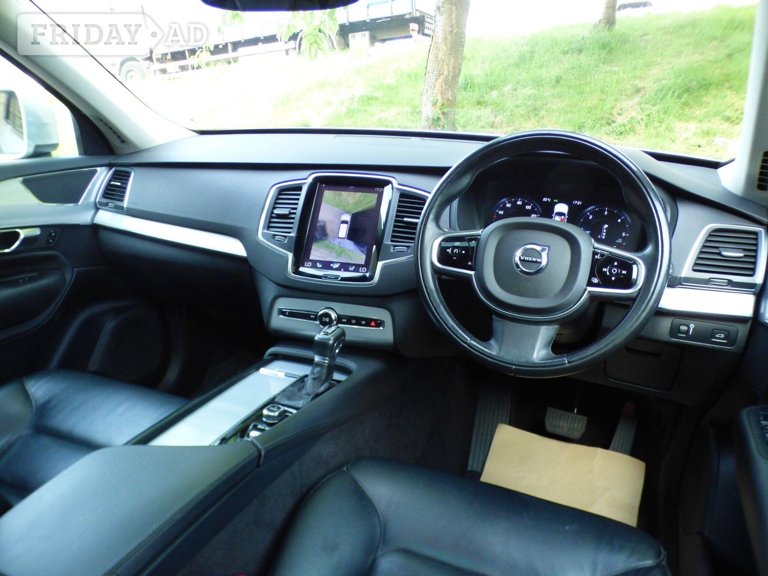 [ berth ]Volvo XC90
