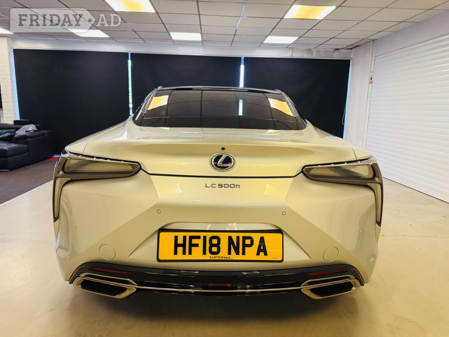 Lexus LC 2018 - Cars in Stroud