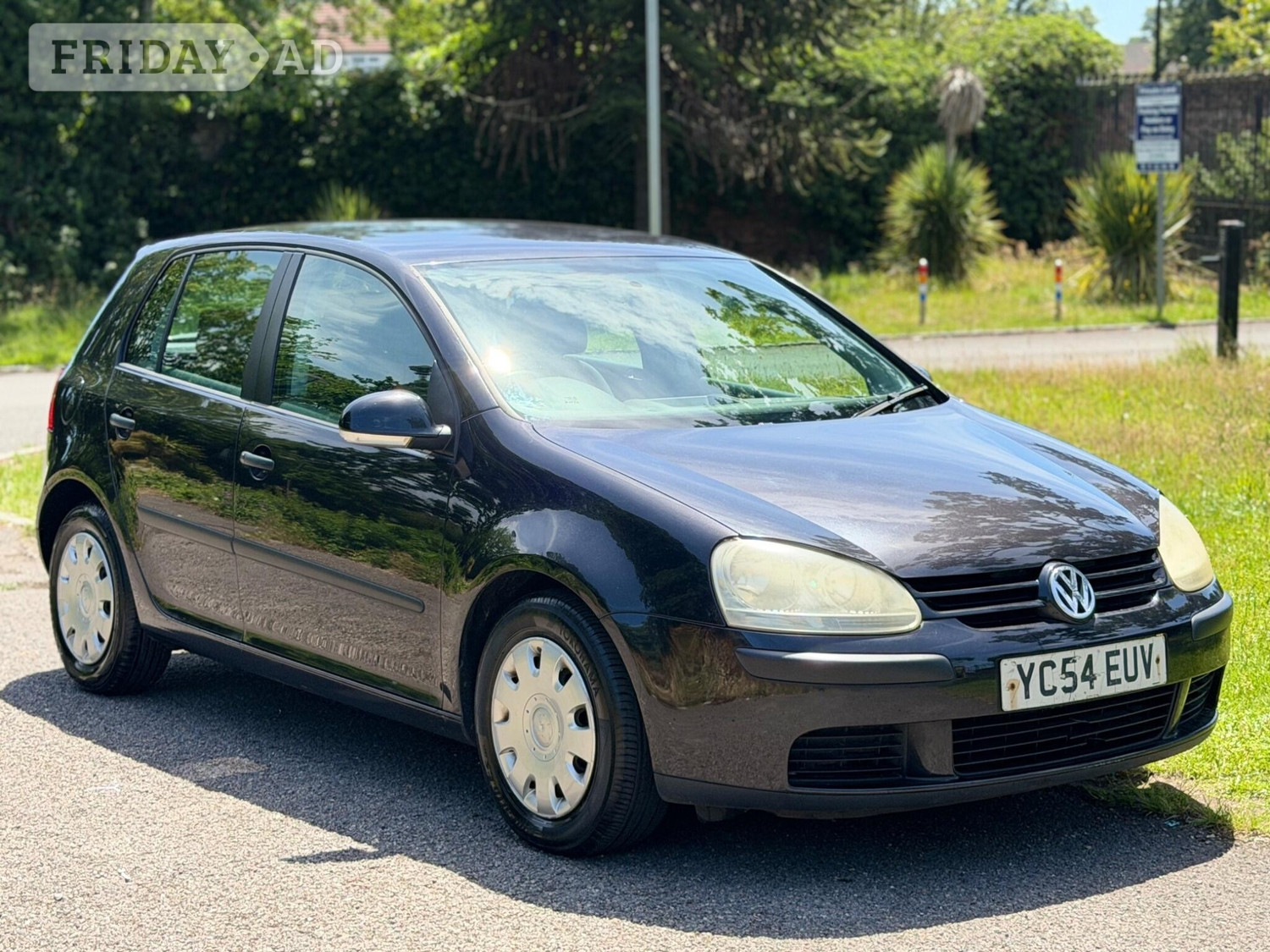 Volkswagen Golf 2004 in Slough