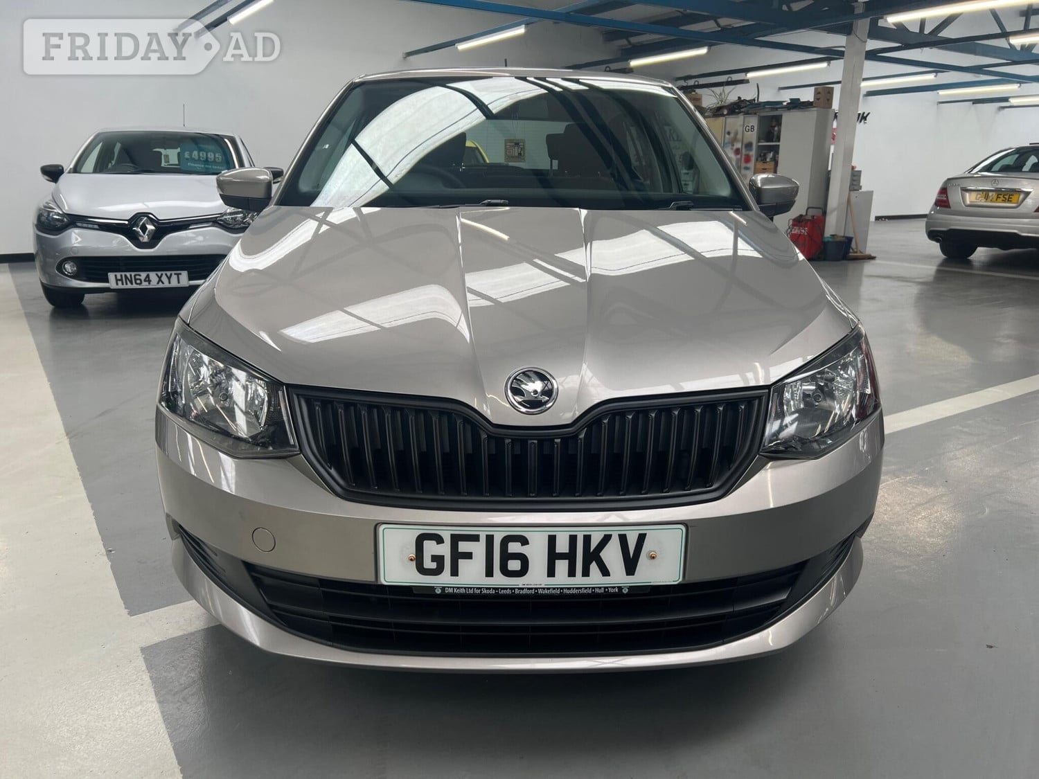 Skoda Fabia 2016 - Cars