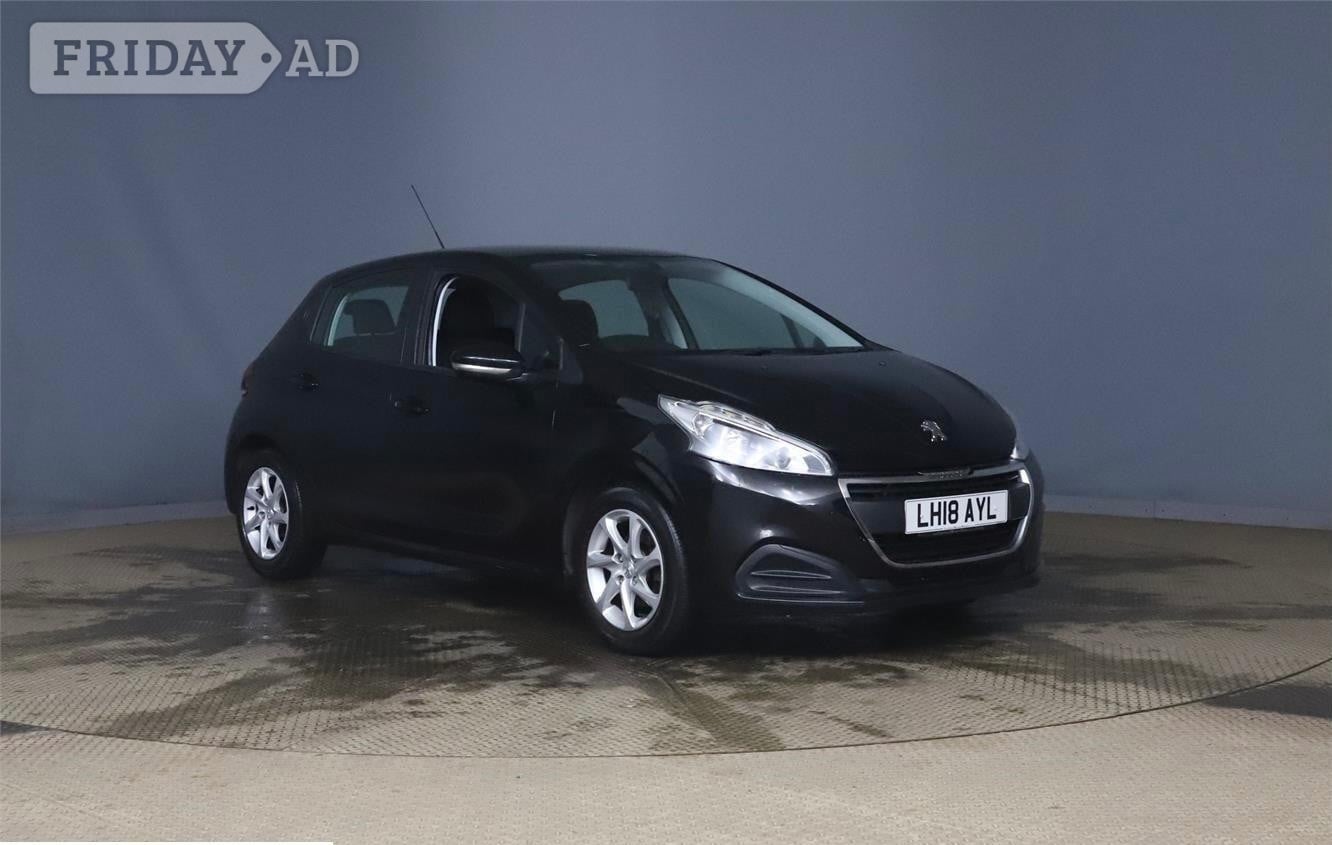 Peugeot 208 2018 in Staines