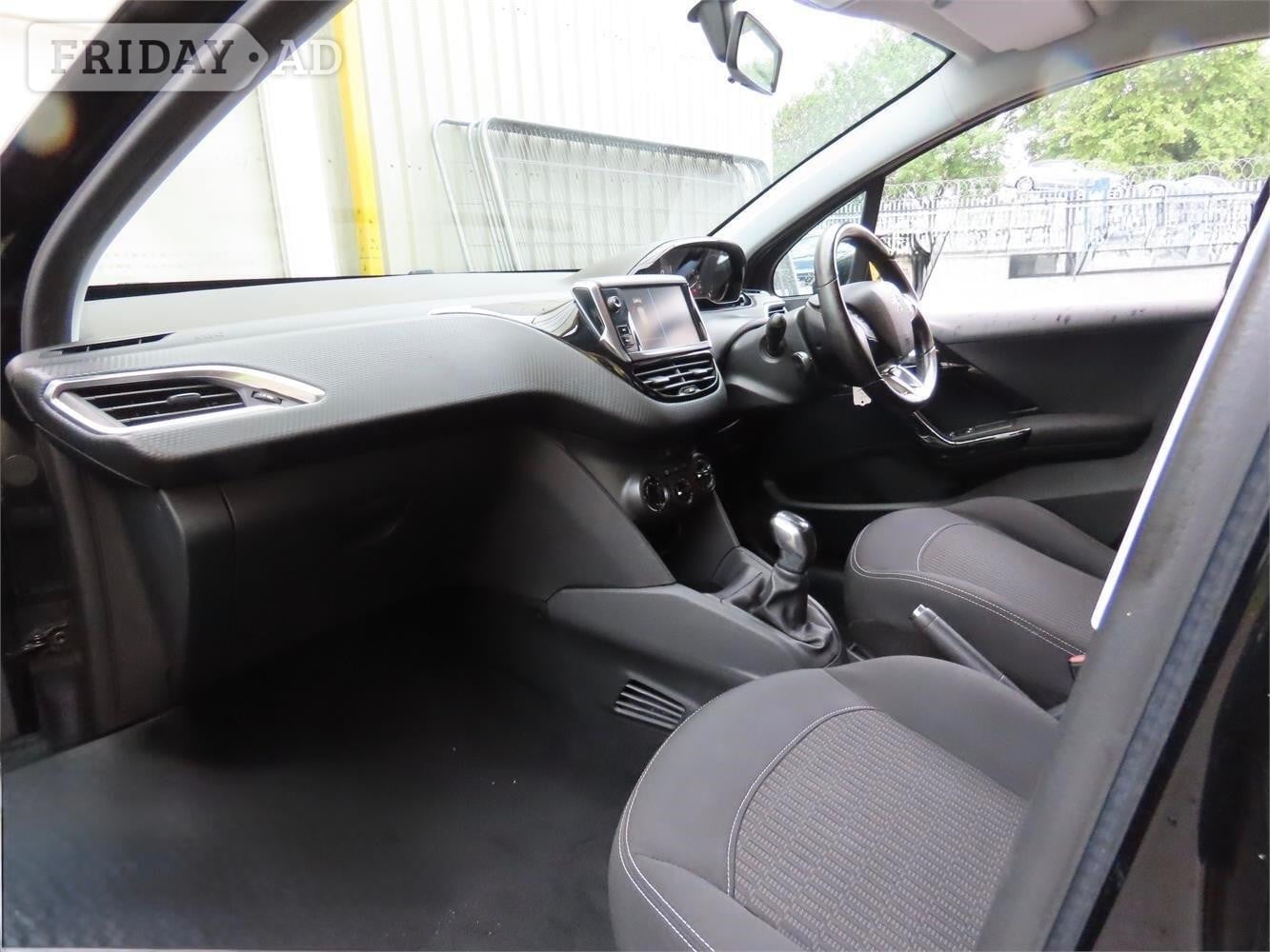 Peugeot 208 Staines
