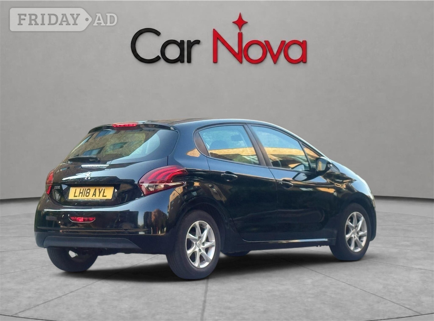 Peugeot 208 2018 - Cars in Staines