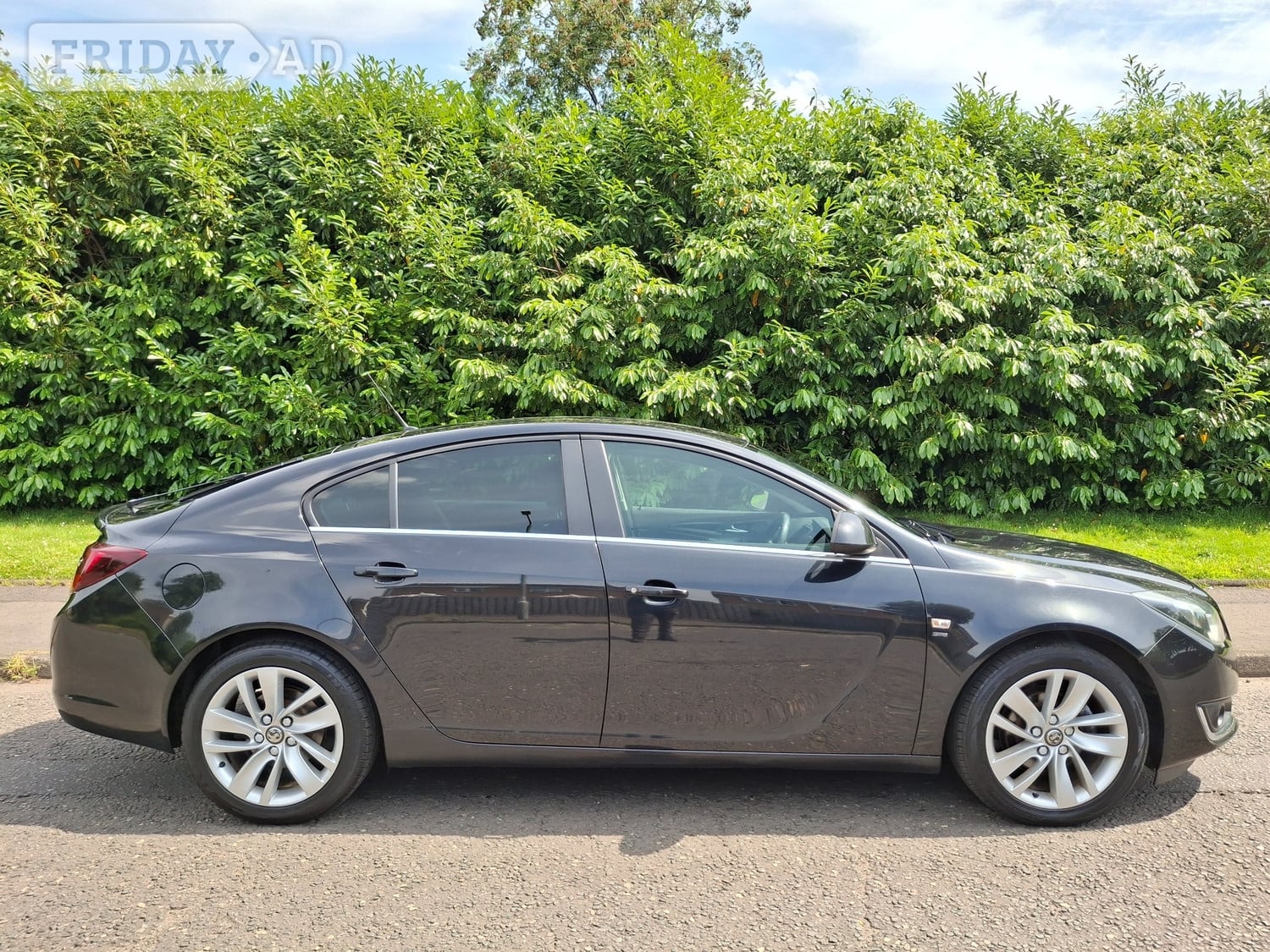 Vauxhall Insignia 2014 in Glasgow