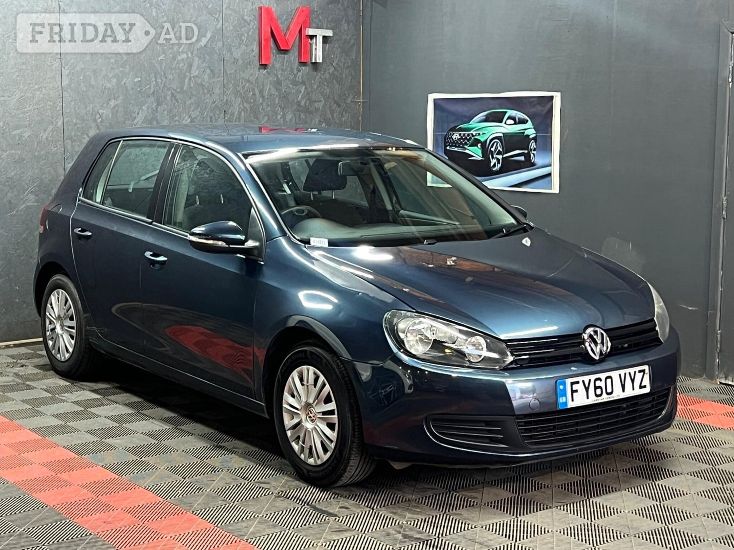 Volkswagen Golf 2010 - Cars