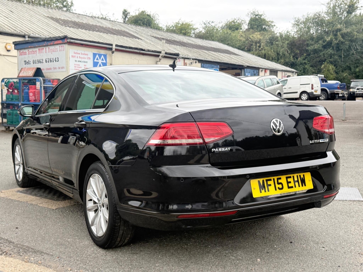 Volkswagen Passat 2015 - Cars in Winchester