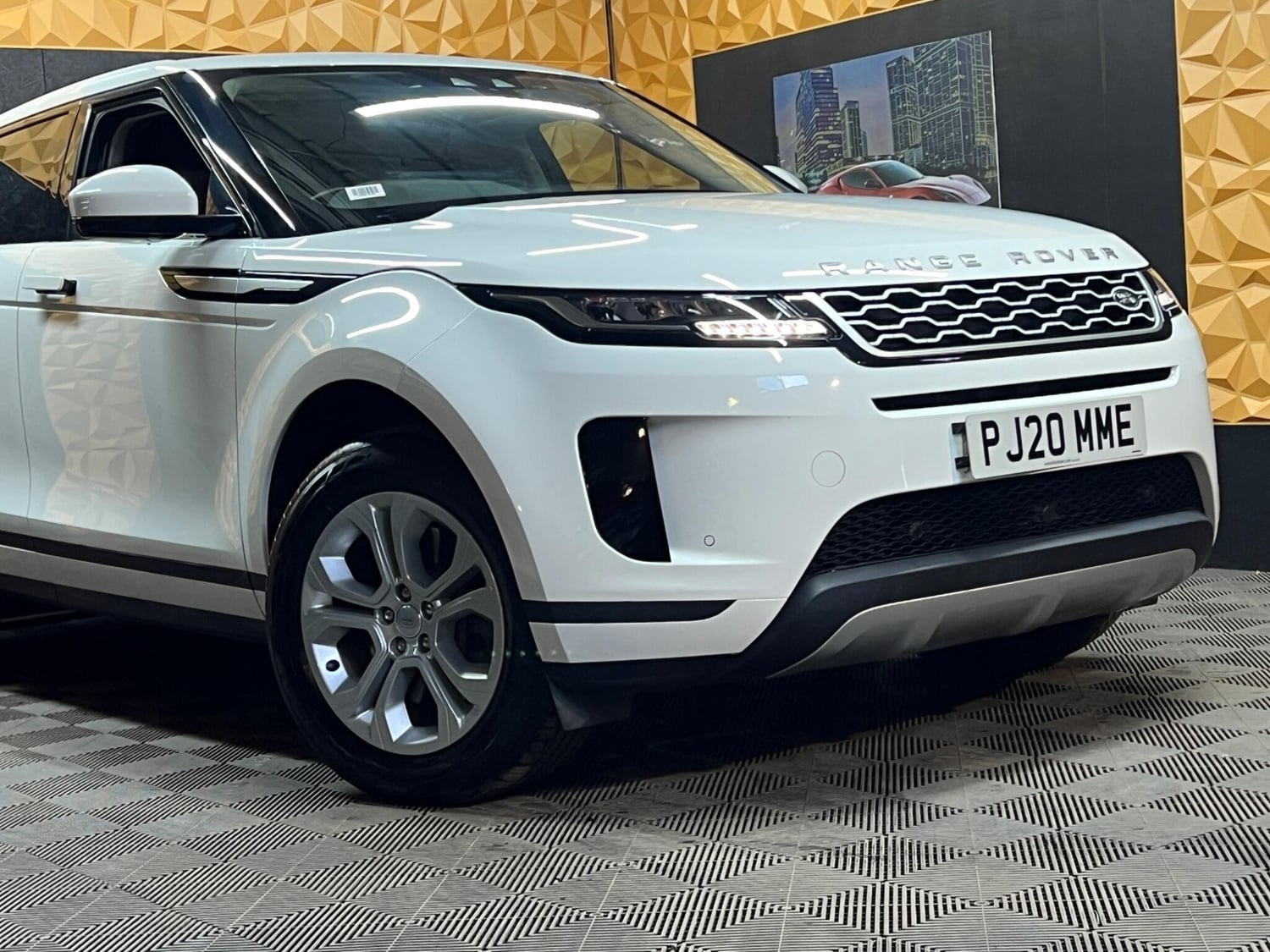 Land Rover Range Rover Evoque 2020 - Cars