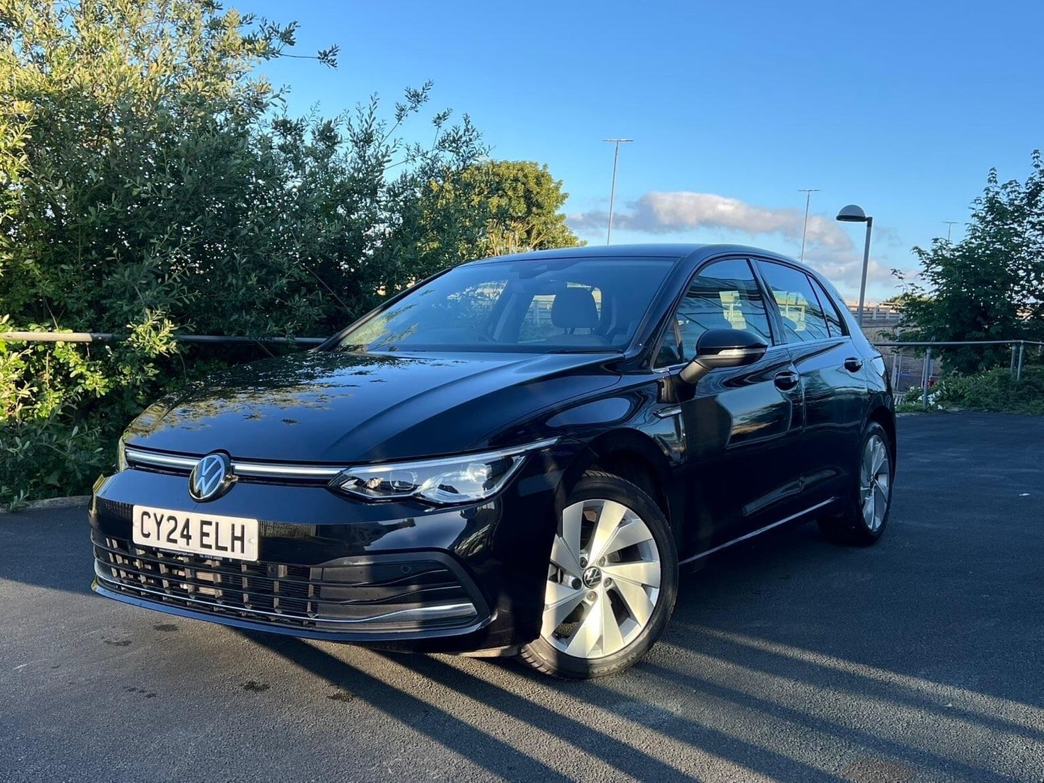 Volkswagen Golf 2024 - Cars in Halifax