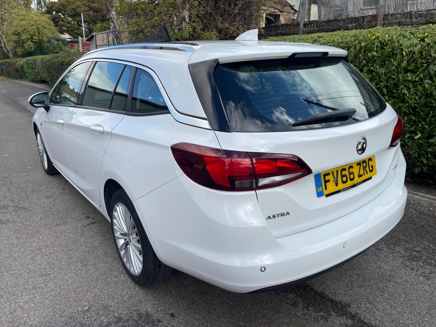 Vauxhall Astra 2017 - Cars in Sittingbourne