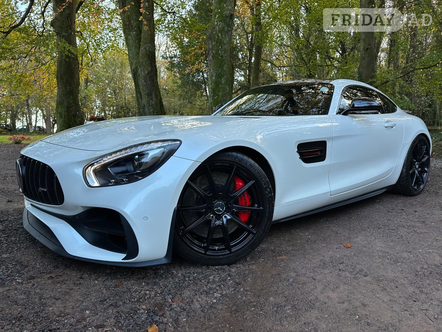 [ berth ]Mercedes-Benz AMG GT
