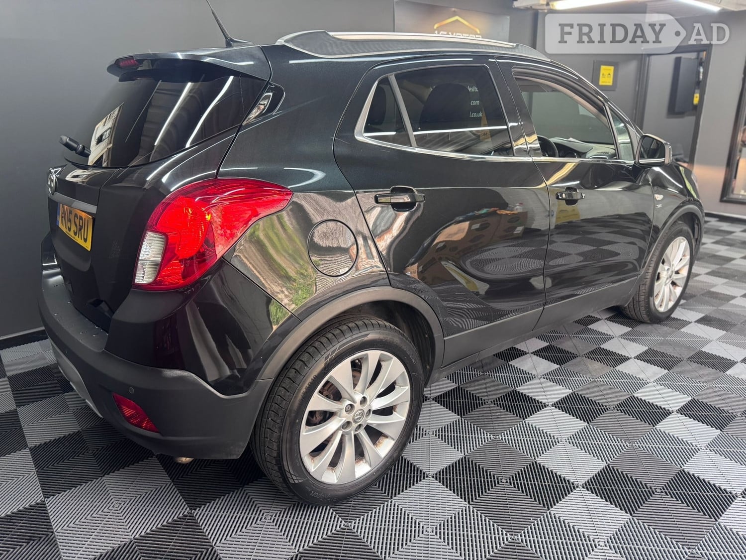 Vauxhall Mokka 2015 - Cars in Chertsey