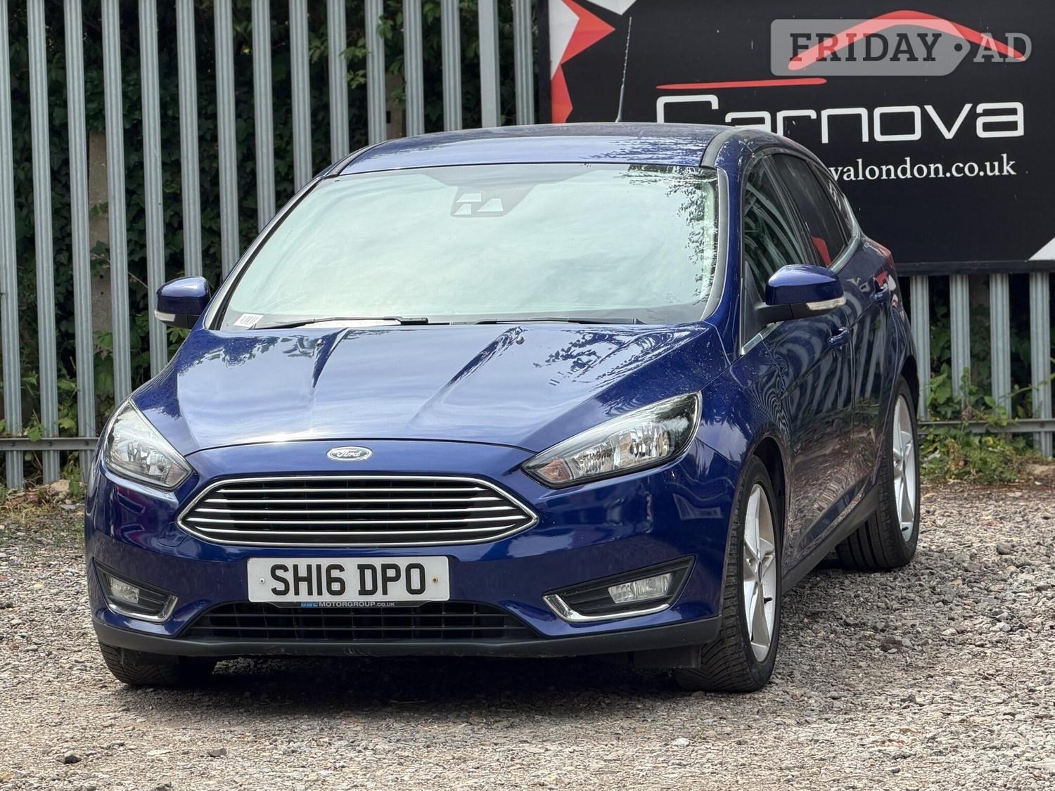 Ford Focus 2016 - Cars in Staines