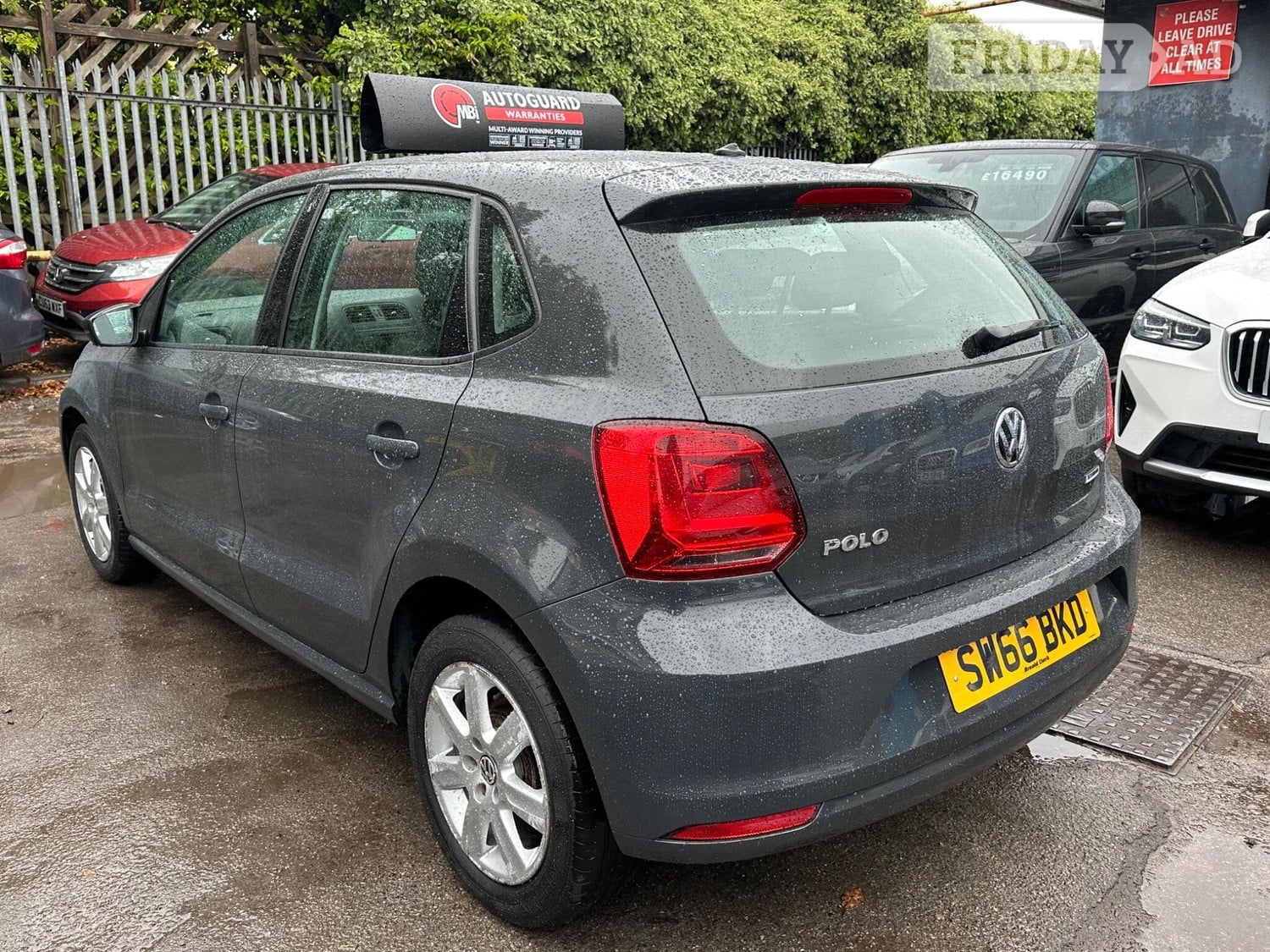 Volkswagen Polo 2016 - Cars