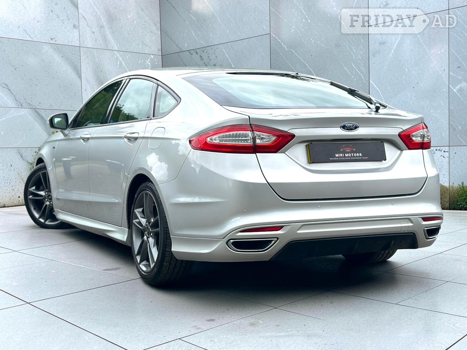 [ berth ]Ford Mondeo