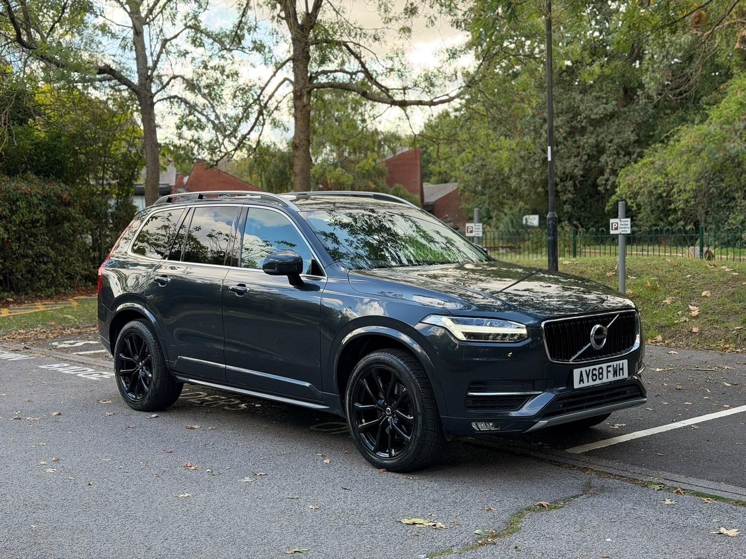 Volvo XC90 2019 in Uxbridge