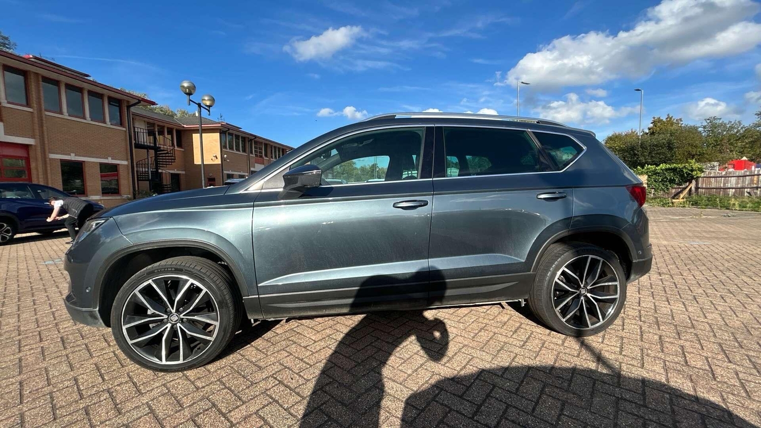 SEAT Ateca 2019 - Cars