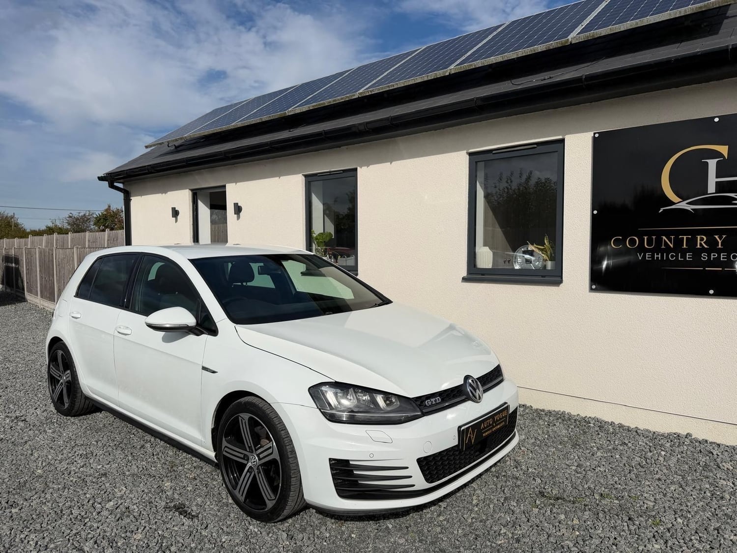 Volkswagen Golf 2014 - Cars