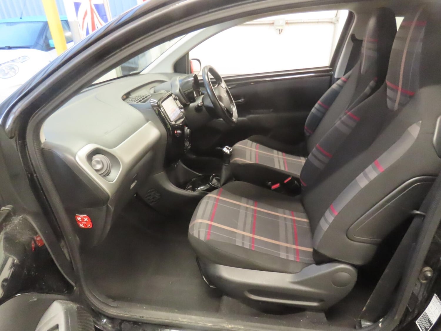 [ berth ]Peugeot 108