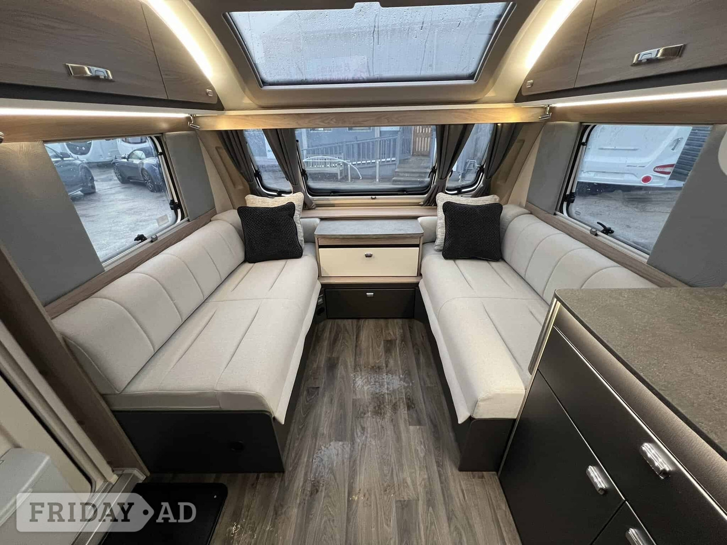 Swift Challenger Grande 580 2026 - Motorhomes & Caravans