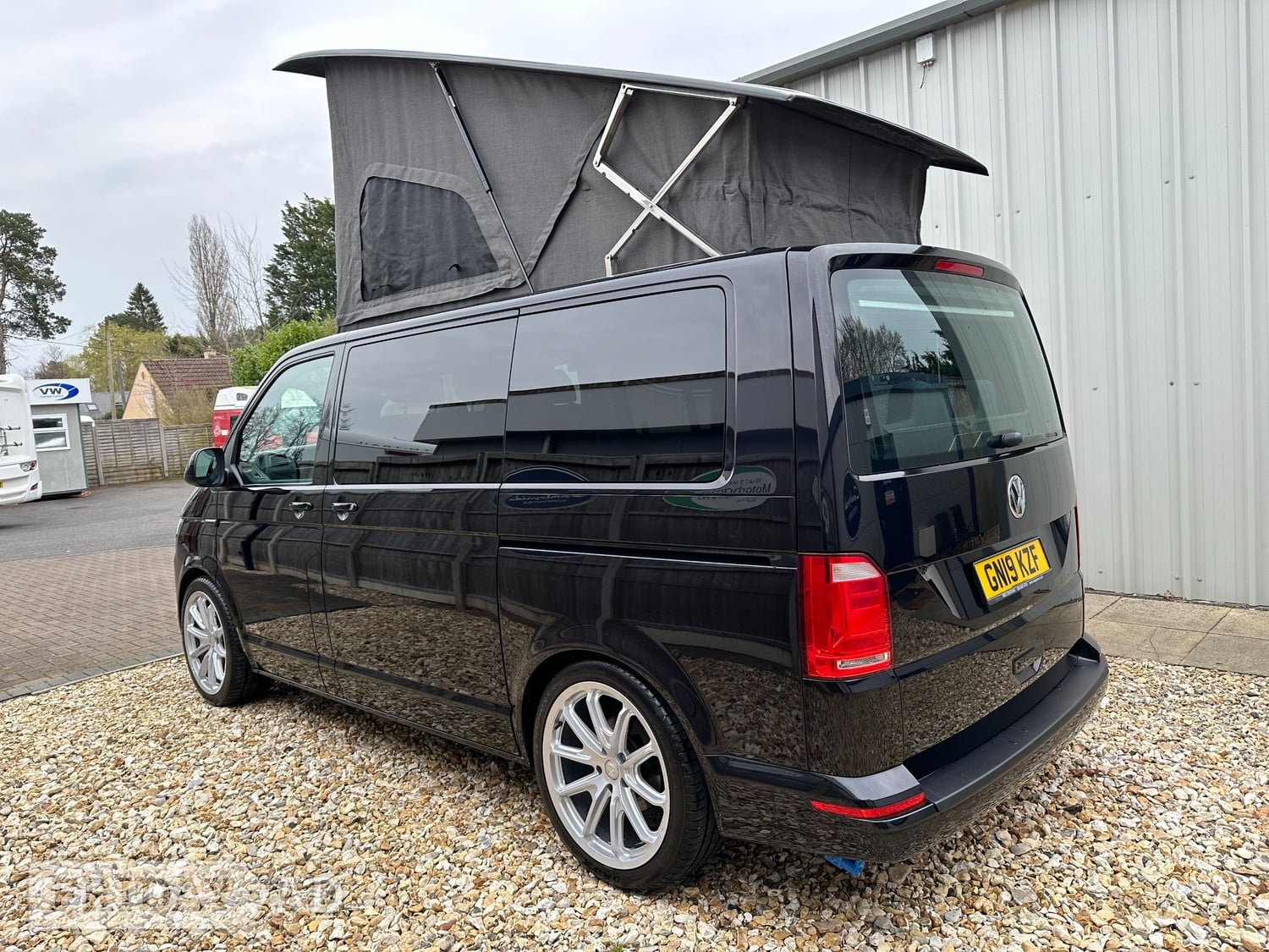 Volkswagen Camper 2019 - Motorhomes & Caravans