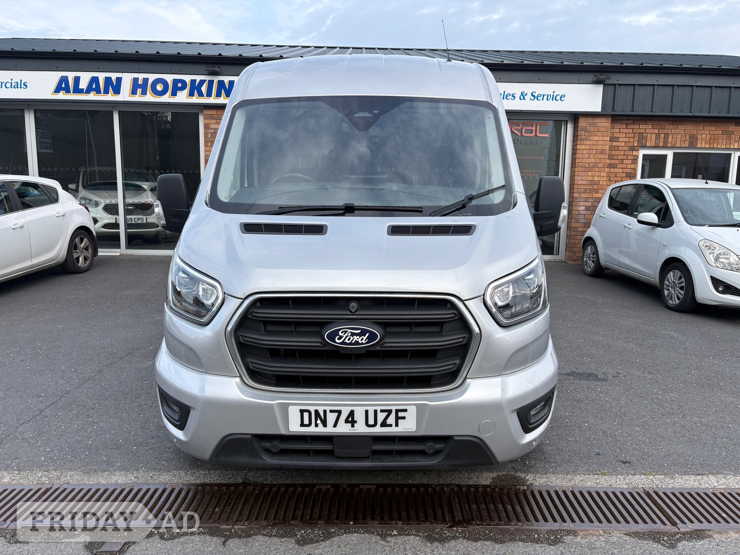 Ford Transit Llanon