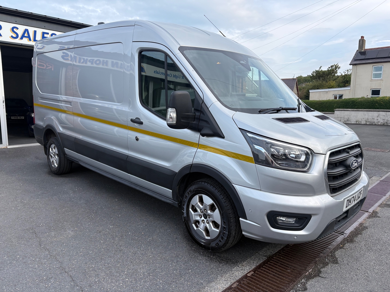 [ berth ]Ford Transit