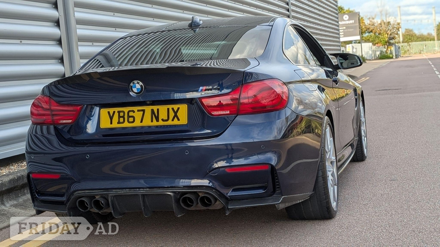 BMW M4 2018 - Cars