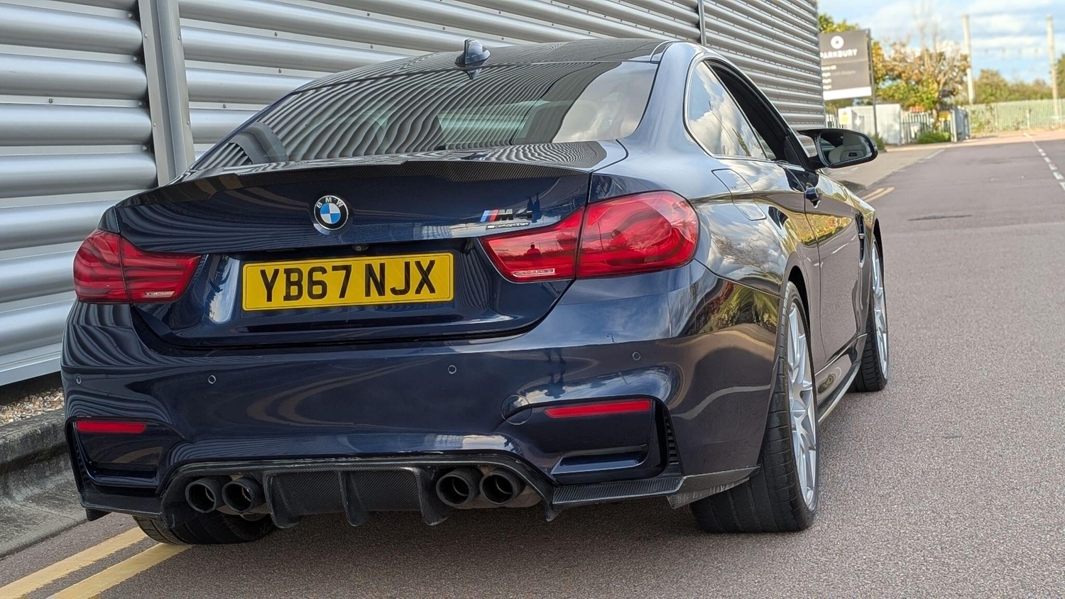 BMW M4 2018 - Cars