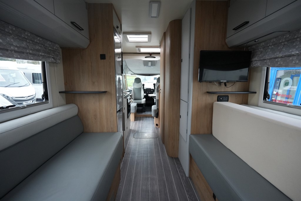 [4 berth ]Roller Team Pegaso 745