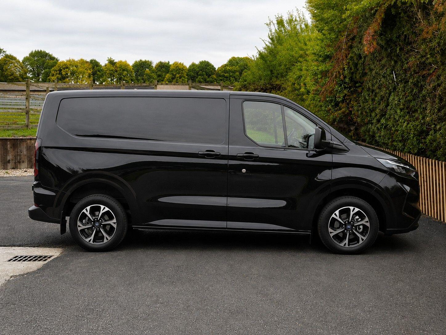 Ford Transit Custom Newbury
