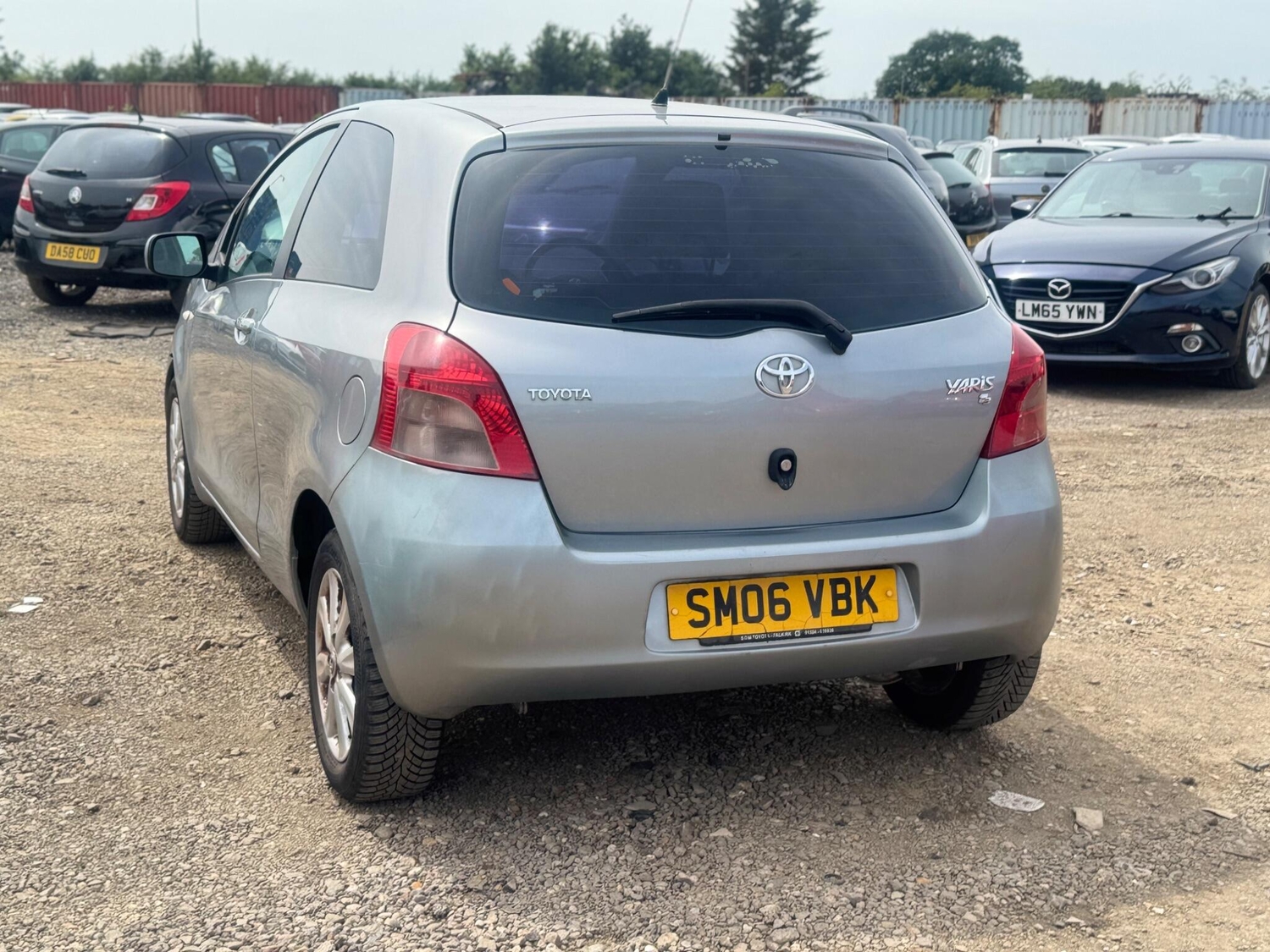 Toyota Yaris 2006 - Cars in Windsor
